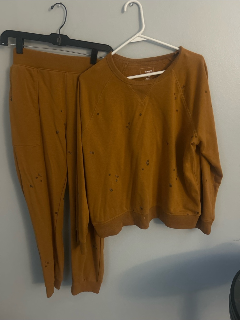 Sonoma Women's Crewneck Sweater & Joggers Set in Caramel Brown